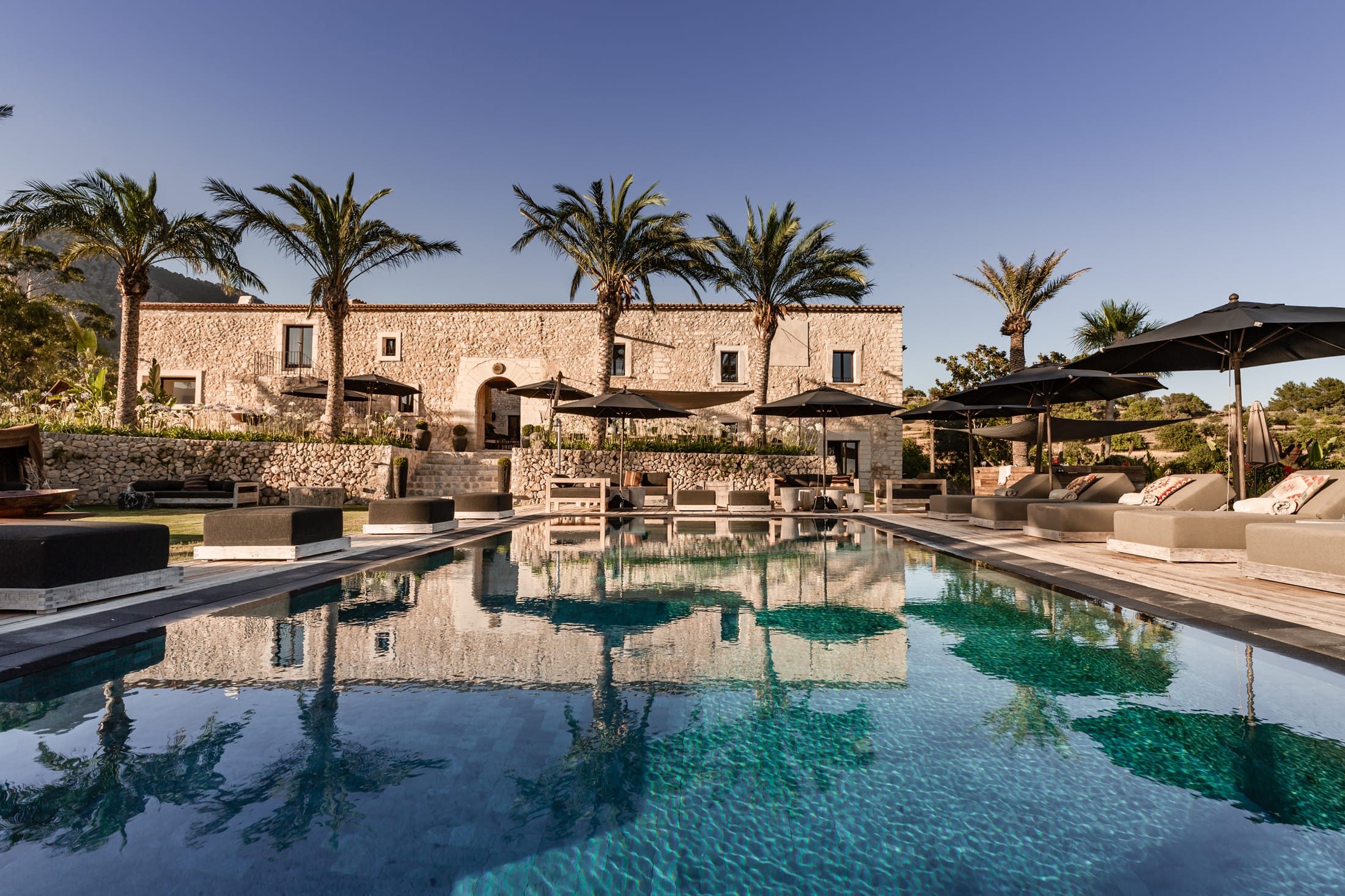 Luxury Rental Homes with Hotel Services | Hidden & Found