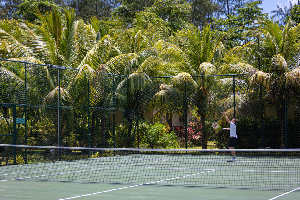 La Cigale estate tennis court seychelles