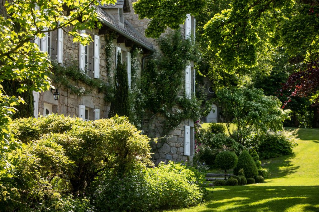 Château-Calme-Summer-Holiday-Canton