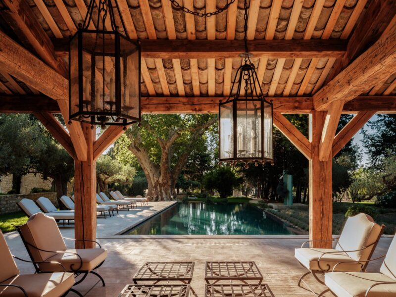 Wellness retreat at luxury home in Provence