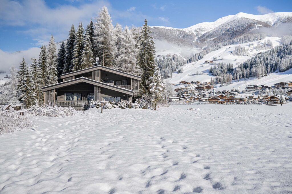 Larch-Chalet-Dolomites-042