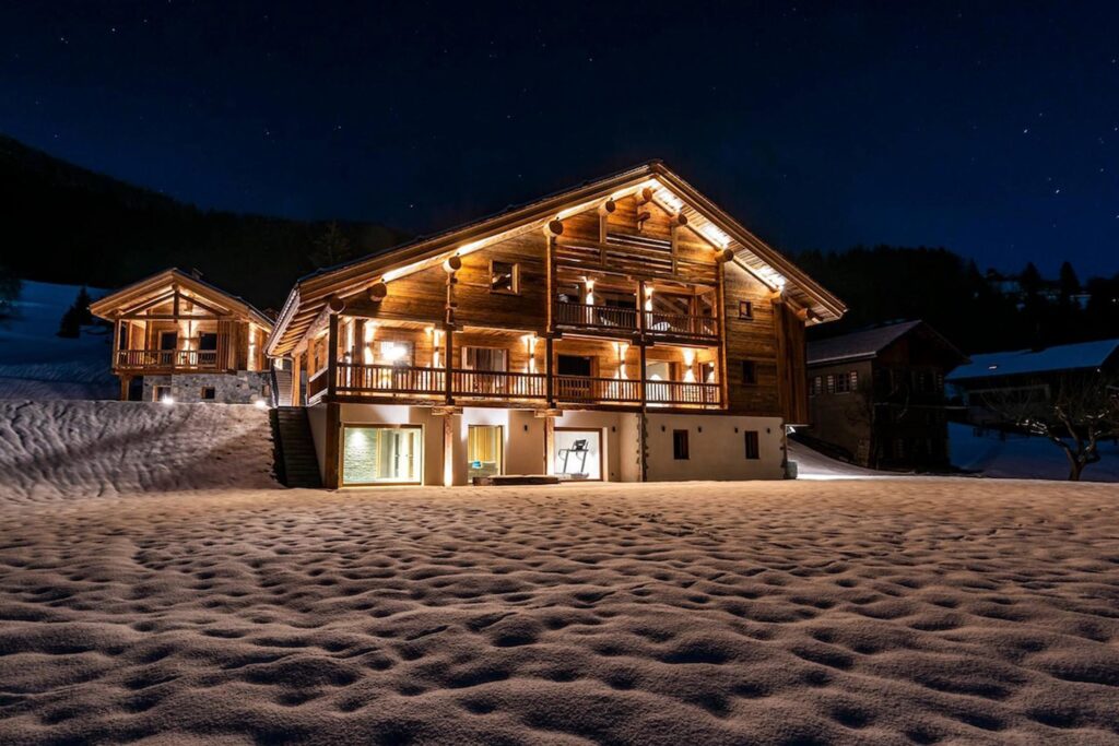 Chalet-bijou-French-Alps-033