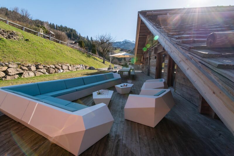 Chalet-bijou-French-Alps-096