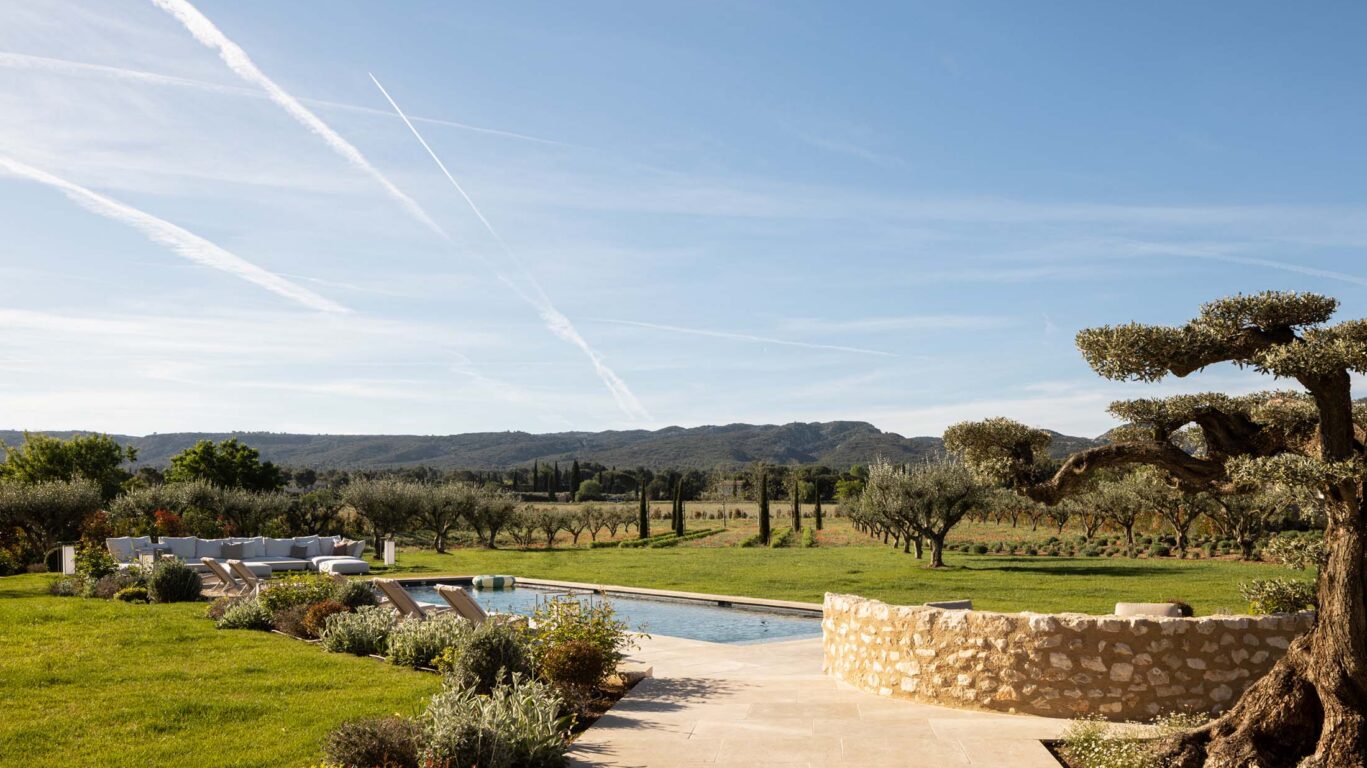 Mas-lavande-villa-eygalieres-provence-01