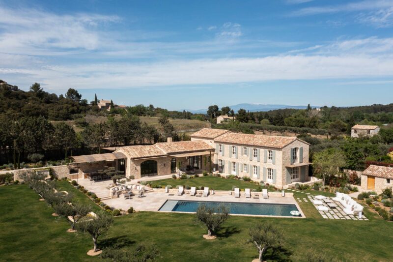 Mas-lavande-villa-eygalieres-provence-02
