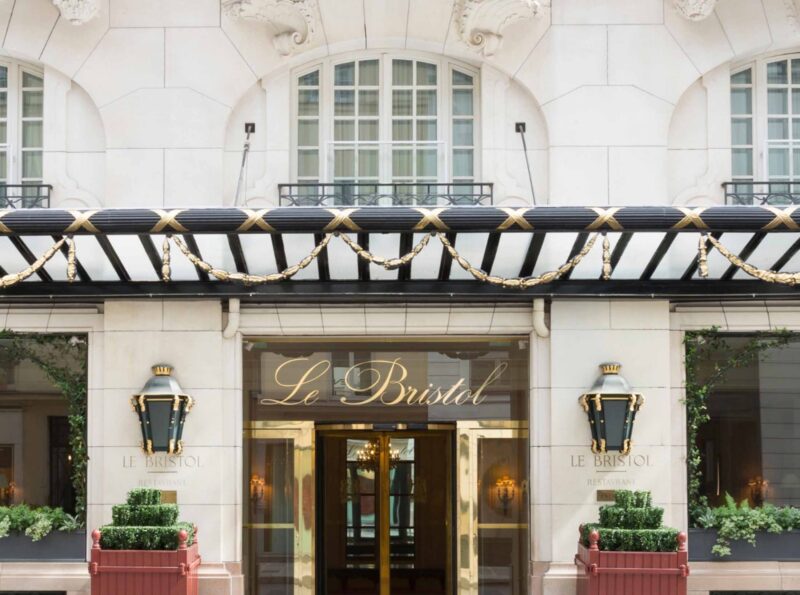 Paris-luxury-hotels-01