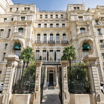 Shangri-la Paris Facade