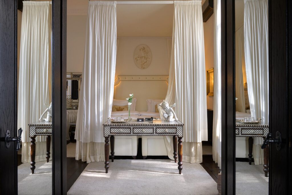 Luxury-Villa-Orcia-Tuscany-047