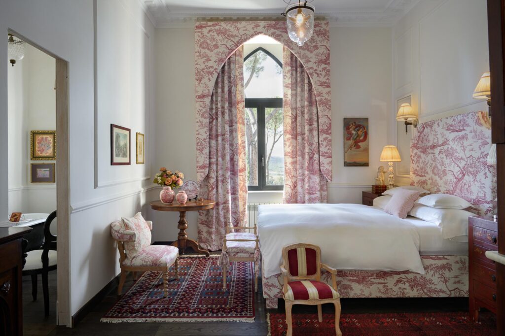 Luxury-Villa-Orcia-Tuscany-085