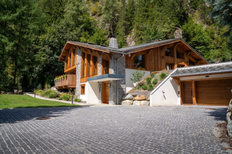 Exterior from drive
