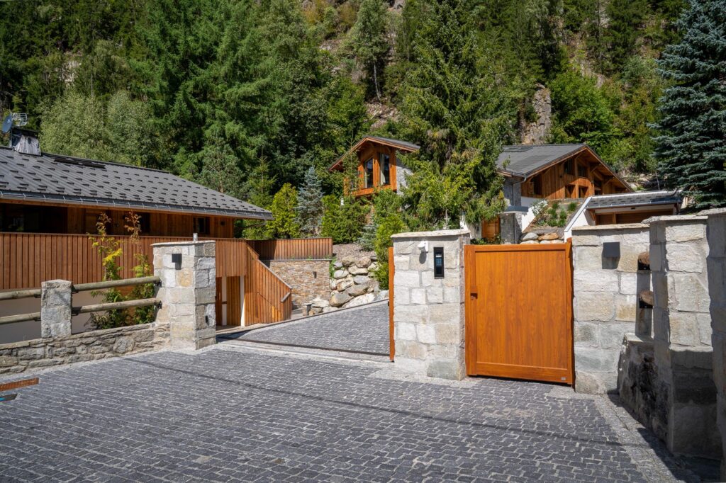 Exterior from road
